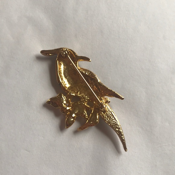 Brooch - Picture 3 of 3